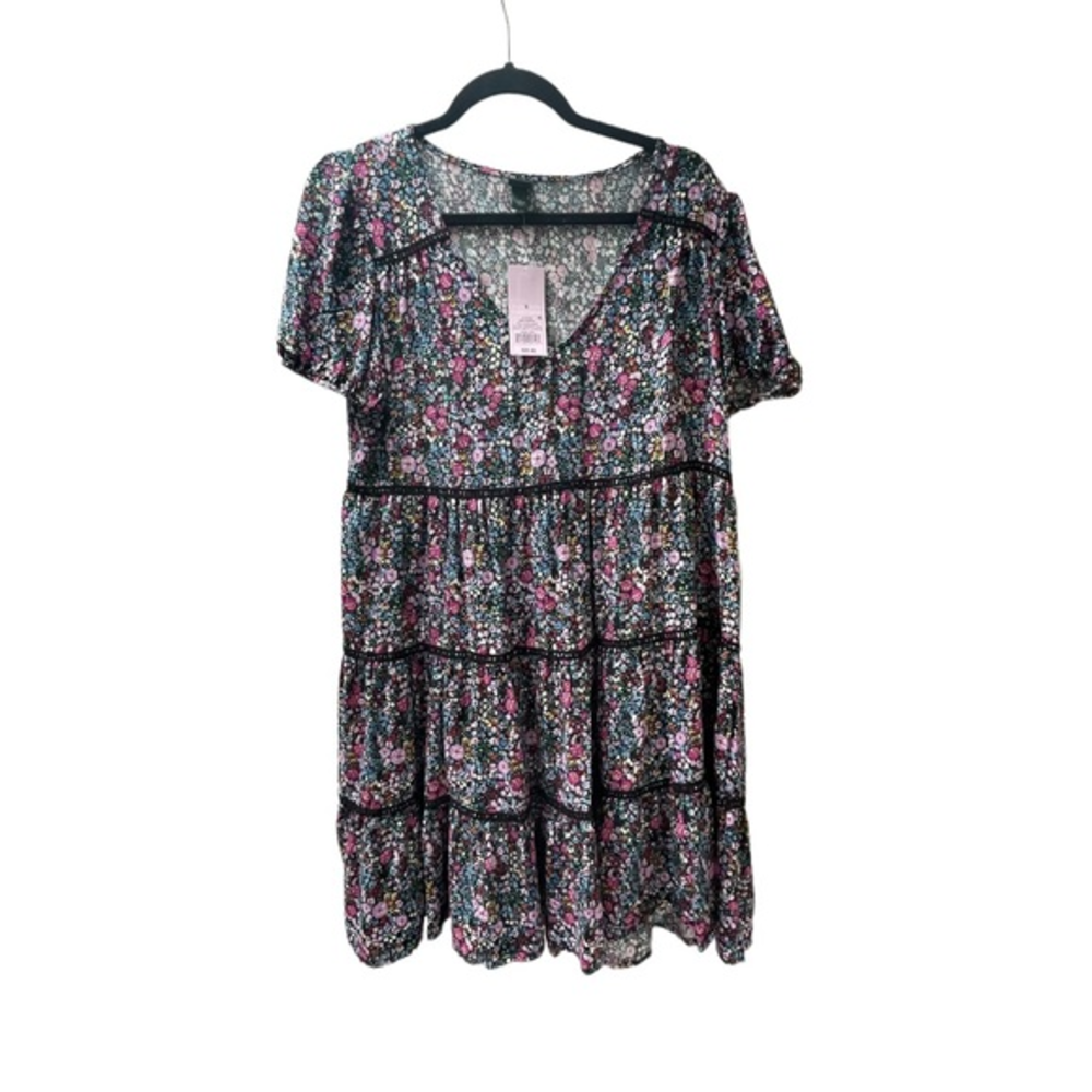 NWT floral tiered‎ dress size small